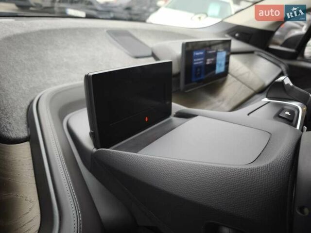 Чорний БМВ І3, об'ємом двигуна 0 л та пробігом 135 тис. км за 15999 $, фото 15 на Automoto.ua