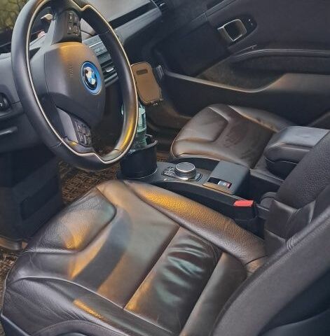Черный БМВ И3, объемом двигателя 0 л и пробегом 95 тыс. км за 14300 $, фото 3 на Automoto.ua