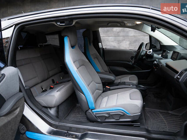 Черный БМВ И3, объемом двигателя 0 л и пробегом 64 тыс. км за 15000 $, фото 25 на Automoto.ua