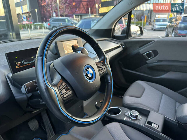 Черный БМВ И3, объемом двигателя 0 л и пробегом 64 тыс. км за 14999 $, фото 9 на Automoto.ua