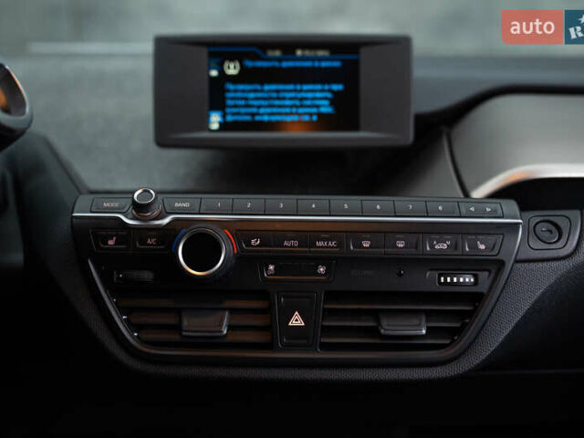 Черный БМВ И3, объемом двигателя 0 л и пробегом 64 тыс. км за 15000 $, фото 13 на Automoto.ua