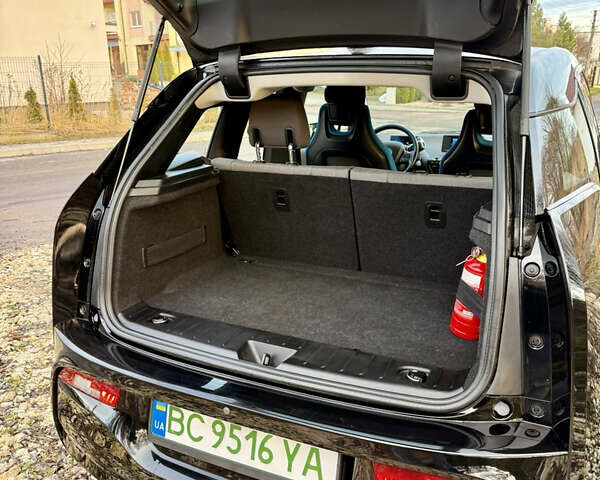 Черный БМВ И3, объемом двигателя 0 л и пробегом 71 тыс. км за 17800 $, фото 12 на Automoto.ua