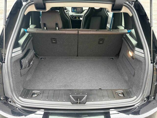 Черный БМВ И3, объемом двигателя 2 л и пробегом 248 тыс. км за 11900 $, фото 22 на Automoto.ua