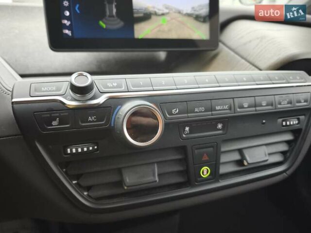 Чорний БМВ І3, об'ємом двигуна 0 л та пробігом 135 тис. км за 15999 $, фото 45 на Automoto.ua