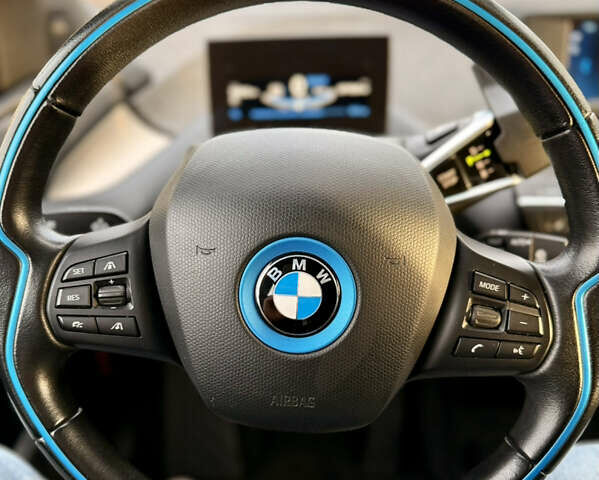 Черный БМВ И3, объемом двигателя 0 л и пробегом 71 тыс. км за 17800 $, фото 23 на Automoto.ua