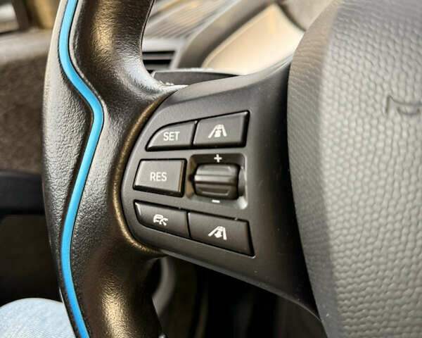 Черный БМВ И3, объемом двигателя 0 л и пробегом 71 тыс. км за 17800 $, фото 25 на Automoto.ua