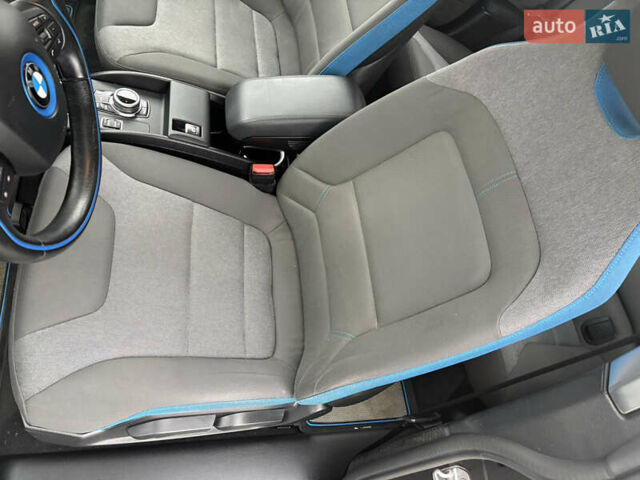 Черный БМВ И3, объемом двигателя 0 л и пробегом 100 тыс. км за 12250 $, фото 22 на Automoto.ua