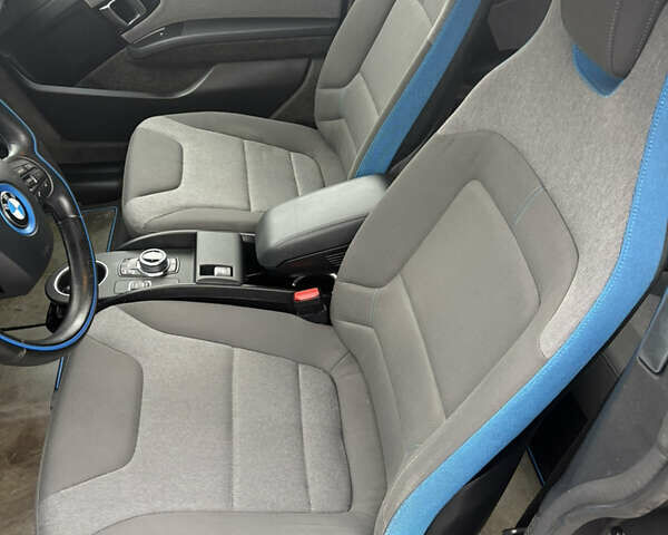 Черный БМВ И3, объемом двигателя 0 л и пробегом 119 тыс. км за 12175 $, фото 21 на Automoto.ua