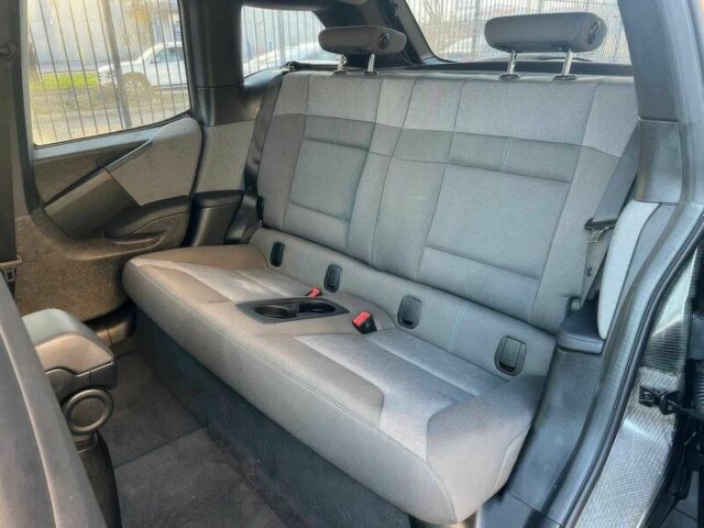 Черный БМВ И3, объемом двигателя 0 л и пробегом 34 тыс. км за 6600 $, фото 9 на Automoto.ua