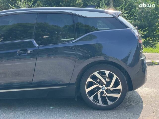 Черный БМВ И3, объемом двигателя 0 л и пробегом 92 тыс. км за 20490 $, фото 9 на Automoto.ua