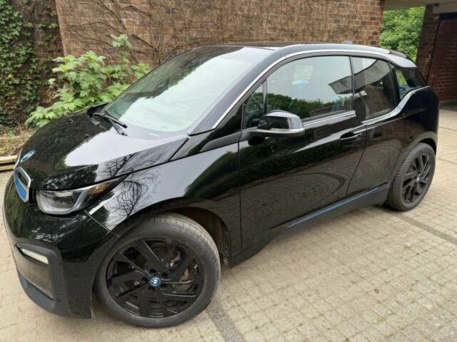 БМВ И3 2019 в Днепре (Днепропетровске) на Automoto.ua Черный БМВ И3, объемом двигателя 0 л и пробегом 33 тыс. км за 12000 $, фото 1 на Automoto.ua