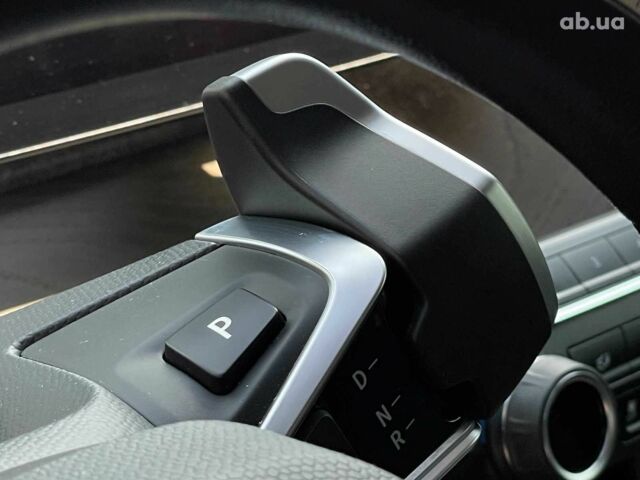 Черный БМВ И3, объемом двигателя 0 л и пробегом 92 тыс. км за 20490 $, фото 16 на Automoto.ua