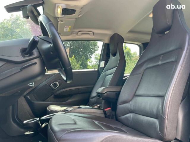 Черный БМВ И3, объемом двигателя 0 л и пробегом 92 тыс. км за 20490 $, фото 17 на Automoto.ua