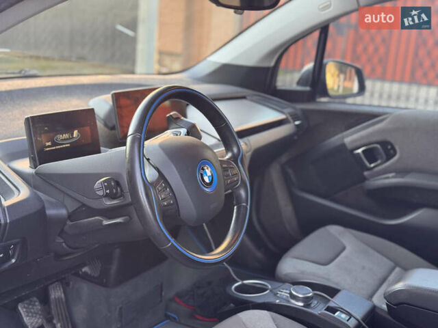 Черный БМВ И3, объемом двигателя 0 л и пробегом 69 тыс. км за 14750 $, фото 6 на Automoto.ua