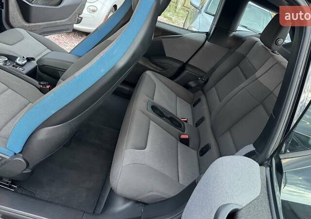 Черный БМВ И3, объемом двигателя 0 л и пробегом 72 тыс. км за 16999 $, фото 15 на Automoto.ua