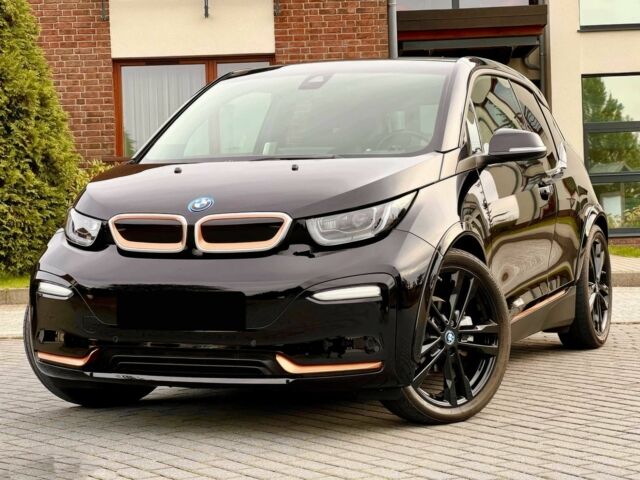 Черный БМВ И3, объемом двигателя 0 л и пробегом 46 тыс. км за 10000 $, фото 1 на Automoto.ua