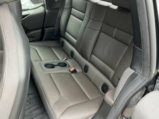 Черный БМВ И3, объемом двигателя 0 л и пробегом 46 тыс. км за 10000 $, фото 9 на Automoto.ua