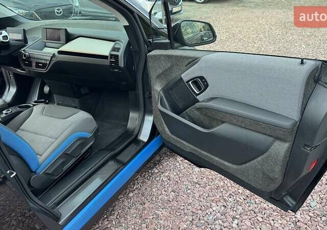 Черный БМВ И3, объемом двигателя 0 л и пробегом 72 тыс. км за 16999 $, фото 20 на Automoto.ua