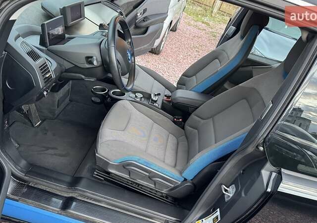 Черный БМВ И3, объемом двигателя 0 л и пробегом 72 тыс. км за 16999 $, фото 11 на Automoto.ua