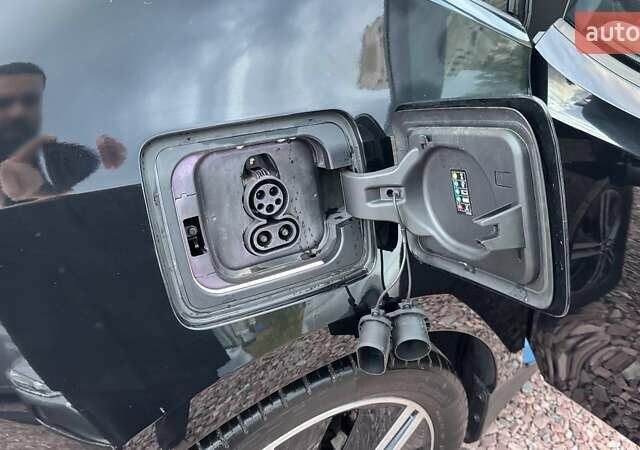 Черный БМВ И3, объемом двигателя 0 л и пробегом 72 тыс. км за 16999 $, фото 25 на Automoto.ua