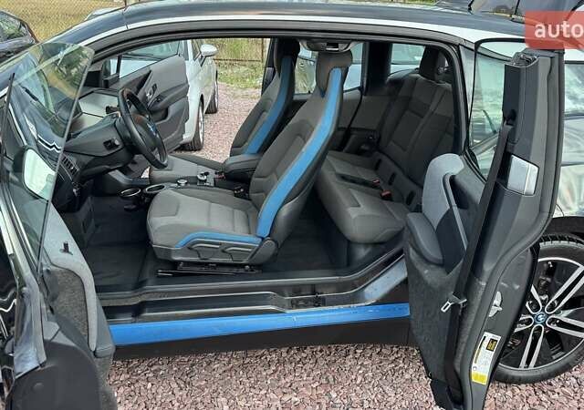 Черный БМВ И3, объемом двигателя 0 л и пробегом 72 тыс. км за 17500 $, фото 19 на Automoto.ua