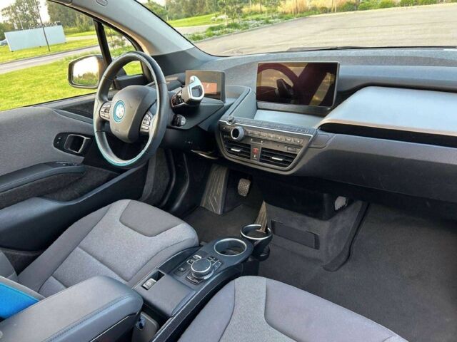 Черный БМВ И3, объемом двигателя 0 л и пробегом 28 тыс. км за 18100 $, фото 5 на Automoto.ua