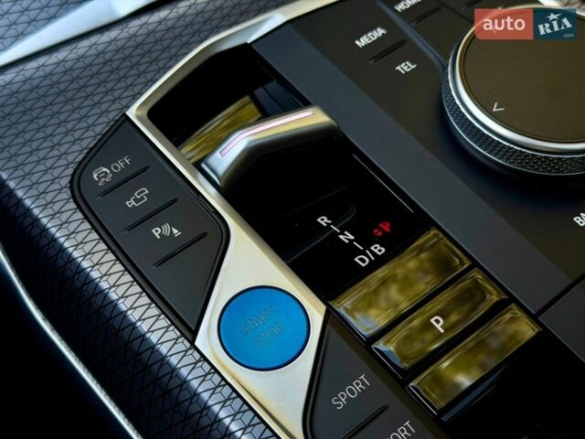 Черный БМВ И3, объемом двигателя 0 л и пробегом 16 тыс. км за 36000 $, фото 29 на Automoto.ua