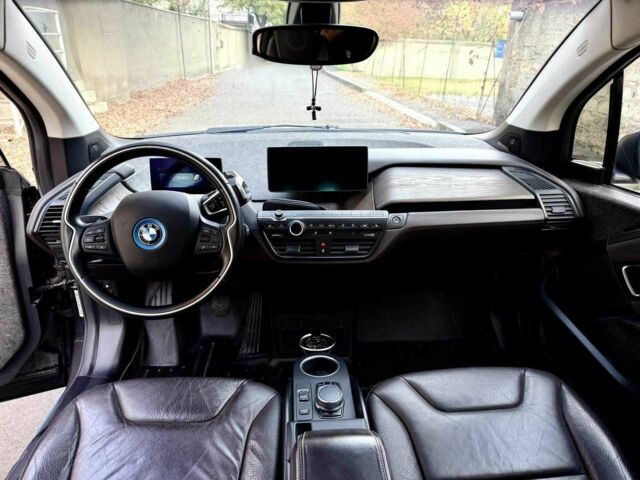 Чорний БМВ І3, об'ємом двигуна 0 л та пробігом 43 тис. км за 10500 $, фото 4 на Automoto.ua