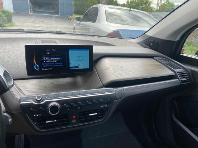 Черный БМВ И3, объемом двигателя 0 л и пробегом 81 тыс. км за 14200 $, фото 4 на Automoto.ua