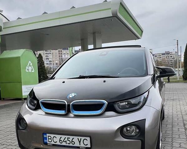 Коричневый БМВ И3, объемом двигателя 0 л и пробегом 98 тыс. км за 12000 $, фото 1 на Automoto.ua