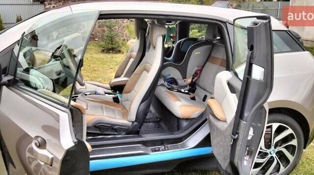 Коричневый БМВ И3, объемом двигателя 0 л и пробегом 140 тыс. км за 9800 $, фото 5 на Automoto.ua