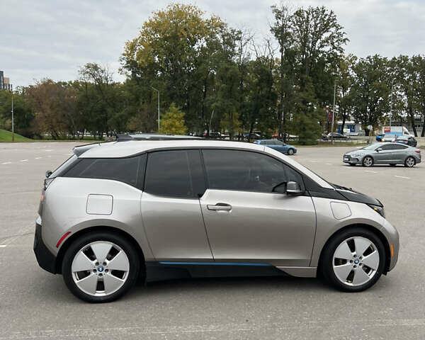 Коричневый БМВ И3, объемом двигателя 0.65 л и пробегом 155 тыс. км за 12900 $, фото 11 на Automoto.ua