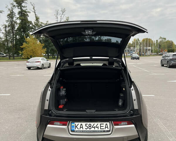 Коричневий БМВ І3, об'ємом двигуна 0.65 л та пробігом 157 тис. км за 11400 $, фото 12 на Automoto.ua