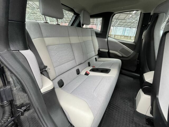 Коричневый БМВ И3, объемом двигателя 0 л и пробегом 120 тыс. км за 8750 $, фото 7 на Automoto.ua