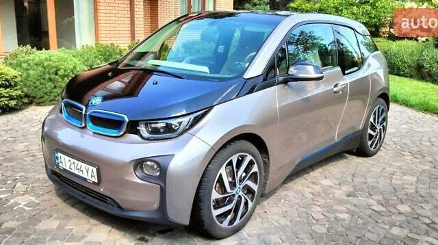 Коричневый БМВ И3, объемом двигателя 0 л и пробегом 140 тыс. км за 9800 $, фото 1 на Automoto.ua