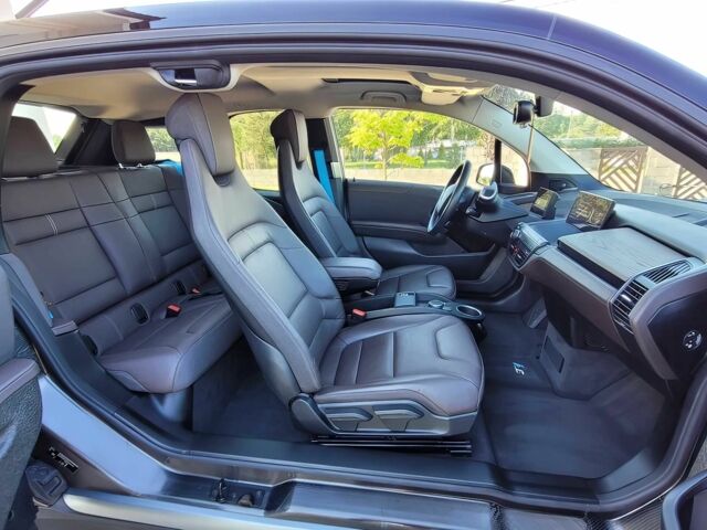 Коричневий БМВ І3, об'ємом двигуна 0 л та пробігом 42 тис. км за 7000 $, фото 8 на Automoto.ua