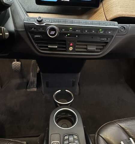 Красный БМВ И3, объемом двигателя 0 л и пробегом 96 тыс. км за 11500 $, фото 17 на Automoto.ua