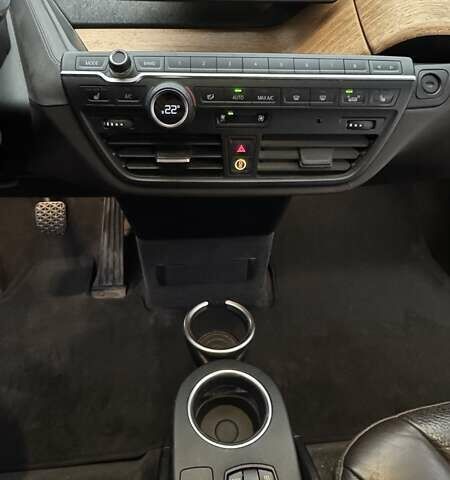 Красный БМВ И3, объемом двигателя 0 л и пробегом 96 тыс. км за 11500 $, фото 25 на Automoto.ua