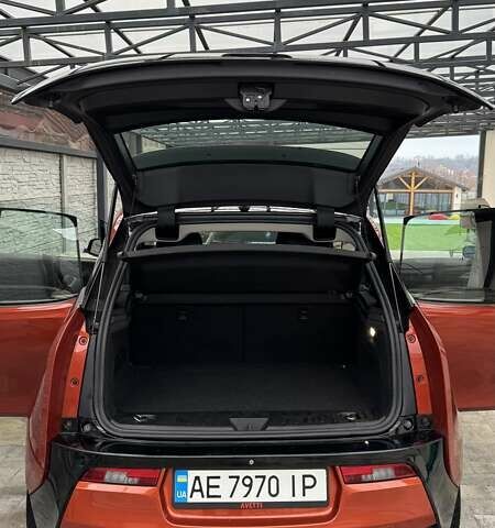 Красный БМВ И3, объемом двигателя 0 л и пробегом 96 тыс. км за 11500 $, фото 8 на Automoto.ua