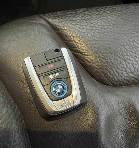 Красный БМВ И3, объемом двигателя 0 л и пробегом 96 тыс. км за 11500 $, фото 19 на Automoto.ua