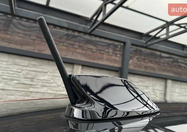 Красный БМВ И3, объемом двигателя 0 л и пробегом 96 тыс. км за 11500 $, фото 27 на Automoto.ua