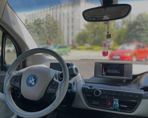 Червоний БМВ І3, об'ємом двигуна 0 л та пробігом 81 тис. км за 9500 $, фото 2 на Automoto.ua