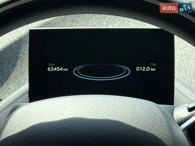 Червоний БМВ І3, об'ємом двигуна 0 л та пробігом 63 тис. км за 19700 $, фото 19 на Automoto.ua