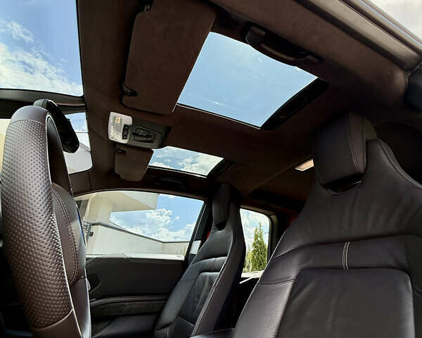 Красный БМВ И3, объемом двигателя 0 л и пробегом 96 тыс. км за 17500 $, фото 16 на Automoto.ua