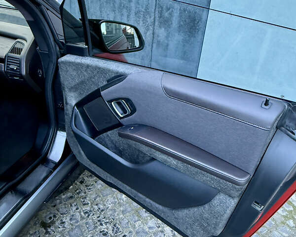 Красный БМВ И3, объемом двигателя 0 л и пробегом 96 тыс. км за 17500 $, фото 30 на Automoto.ua