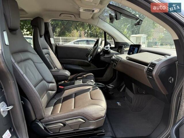 Червоний БМВ І3, об'ємом двигуна 0 л та пробігом 63 тис. км за 19700 $, фото 26 на Automoto.ua