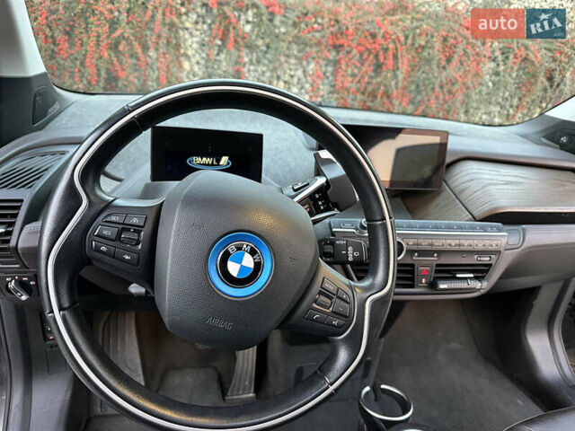 Красный БМВ И3, объемом двигателя 0 л и пробегом 89 тыс. км за 14990 $, фото 13 на Automoto.ua