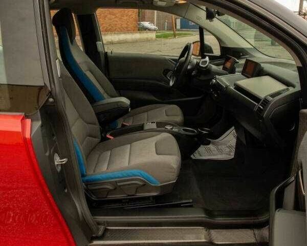 Красный БМВ И3, объемом двигателя 0.7 л и пробегом 35 тыс. км за 6400 $, фото 14 на Automoto.ua