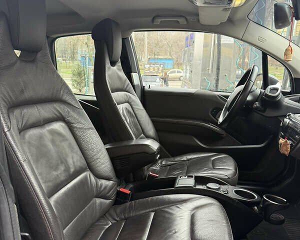 БМВ И3, объемом двигателя 0 л и пробегом 140 тыс. км за 9500 $, фото 8 на Automoto.ua
