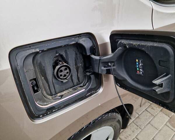 БМВ И3, объемом двигателя 0 л и пробегом 33 тыс. км за 8200 $, фото 15 на Automoto.ua